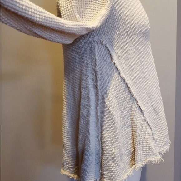 Anthro Ruby Moon heathered oatmeal waffle knit shark bite raw hem longsl… - Picture 3 of 10